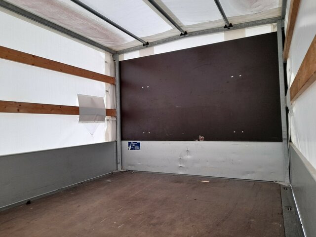 MERCEDES-BENZ Sprinter 316 DOKA 4X4+6 LOCURI+BENA TRANSPORT... - Minibus, Potniški kombi: slika 2 MERCEDES-BENZ Sprinter 316 DOKA 4X4+6 LOCURI+BENA TRANSPORT... - Minibus, Potniški kombi: slika 2