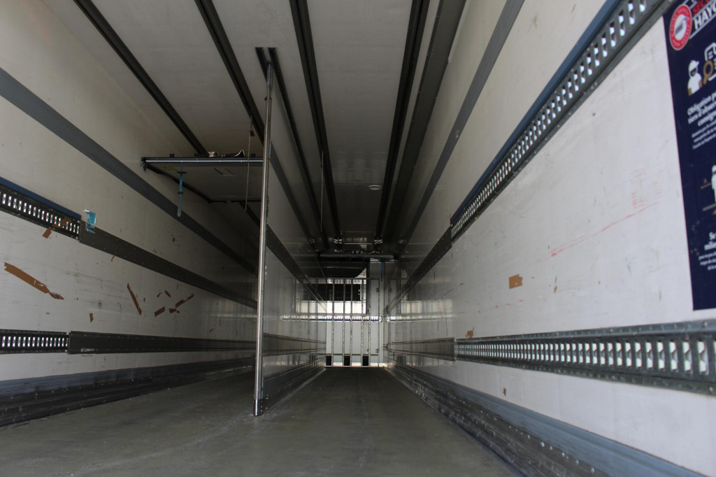 Chereau CV 1950Mt. City Bi-Multi-Temp LBW Lenkachse TOP - Polprikolica hladilnik: slika 3 Chereau CV 1950Mt. City Bi-Multi-Temp LBW Lenkachse TOP - Polprikolica hladilnik: slika 3