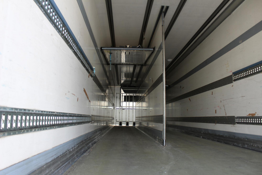 Chereau CV 1950Mt. City Bi-Multi-Temp LBW Lenkachse TOP - Polprikolica hladilnik: slika 2 Chereau CV 1950Mt. City Bi-Multi-Temp LBW Lenkachse TOP - Polprikolica hladilnik: slika 2