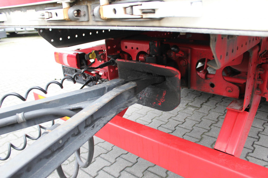 Mercedes-Benz Actros 2548 Koffer Retarder Schlafkab Kühlbox - Dostavno vozilo: slika 3 Mercedes-Benz Actros 2548 Koffer Retarder Schlafkab Kühlbox - Dostavno vozilo: slika 3