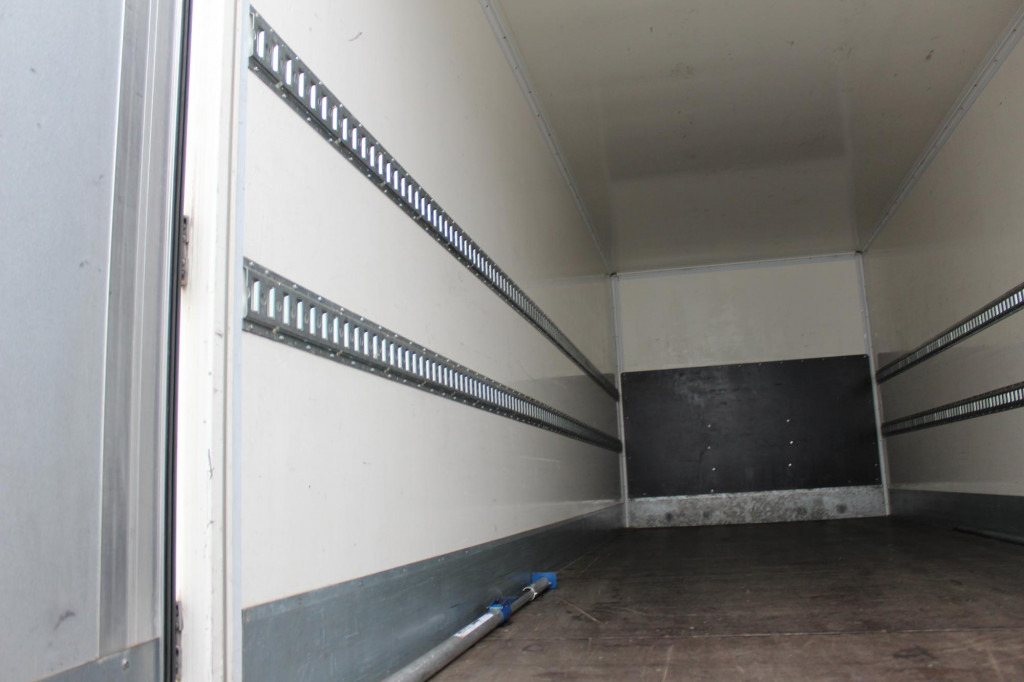 Mercedes-Benz Actros 2548 Koffer Retarder Schlafkab Kühlbox - Dostavno vozilo: slika 5 Mercedes-Benz Actros 2548 Koffer Retarder Schlafkab Kühlbox - Dostavno vozilo: slika 5