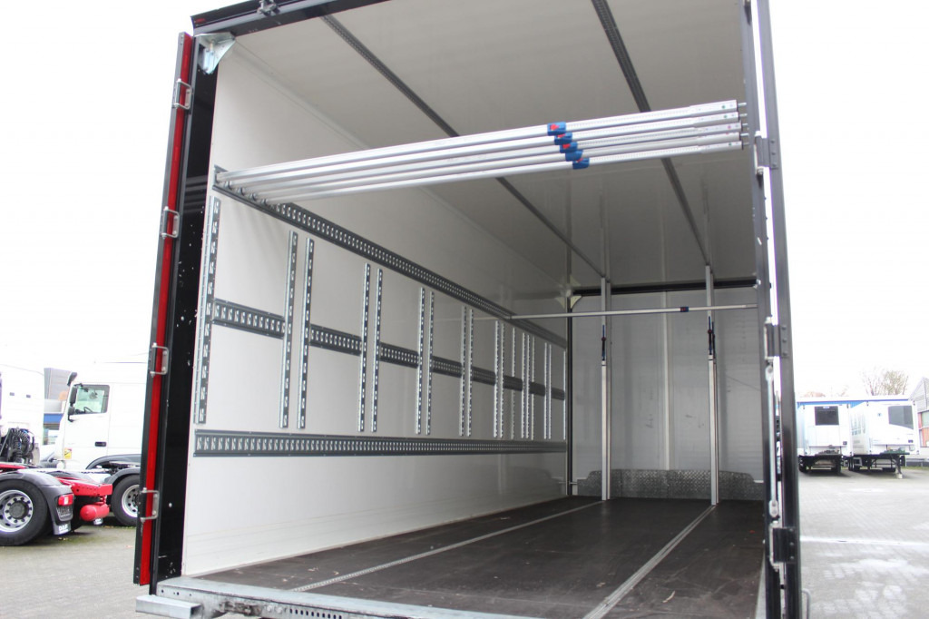 Mercedes-Benz Atego 1530 Koffer DS Schlafkab Durchladen 99Tkm! - Dostavno vozilo: slika 4 Mercedes-Benz Atego 1530 Koffer DS Schlafkab Durchladen 99Tkm! - Dostavno vozilo: slika 4