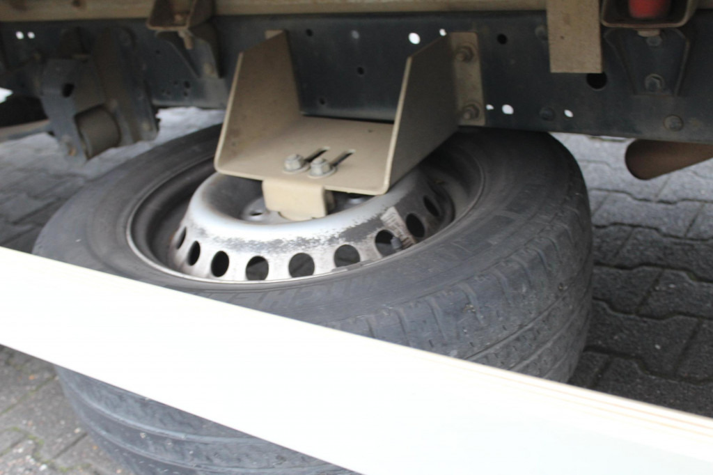 Iveco Daily 35-140 Hi-Matic CX 350 Tiefkühl Teil LBW - Hladilno vozilo: slika 4 Iveco Daily 35-140 Hi-Matic CX 350 Tiefkühl Teil LBW - Hladilno vozilo: slika 4