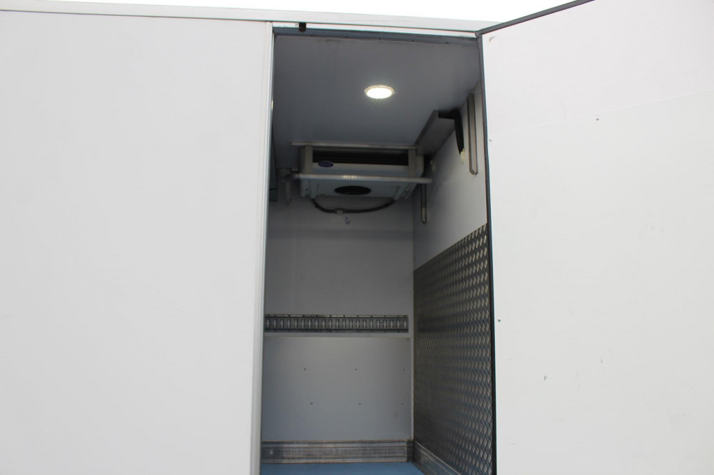 Iveco Daily 70-180 CP 600 Tiefkühl Bi-Temp Doppelräder - Hladilno vozilo: slika 4 Iveco Daily 70-180 CP 600 Tiefkühl Bi-Temp Doppelräder - Hladilno vozilo: slika 4