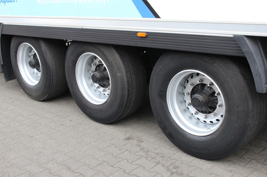 Lamberet CV 1550 Aluboden BPW TW FRC - Polprikolica hladilnik: slika 5 Lamberet CV 1550 Aluboden BPW TW FRC - Polprikolica hladilnik: slika 5
