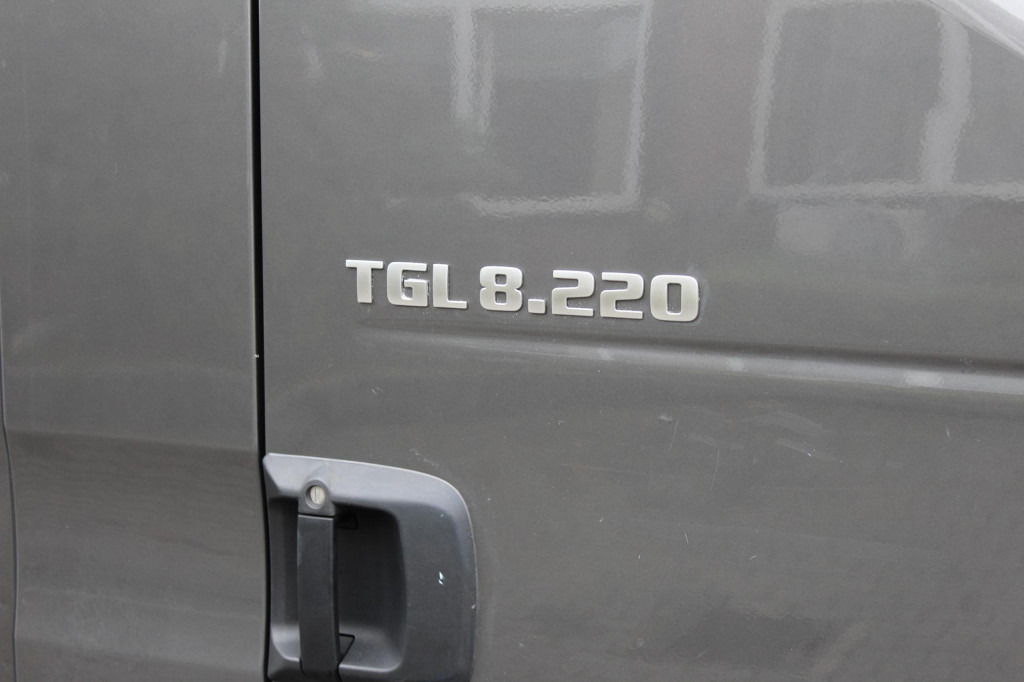 MAN TGL 8.220 Plane AHK 6,1 m Luft Klima - Tovornjak s ponjavo: slika 4 MAN TGL 8.220 Plane AHK 6,1 m Luft Klima - Tovornjak s ponjavo: slika 4