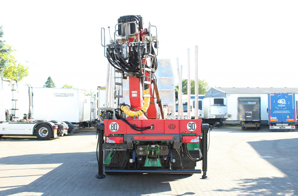 Tovornjak za prevoz lesa, Tovornjak z dvigalom MAN TGX 33.560 D38Motor 6x4 Intarder KESLA-Holzkran: slika 11