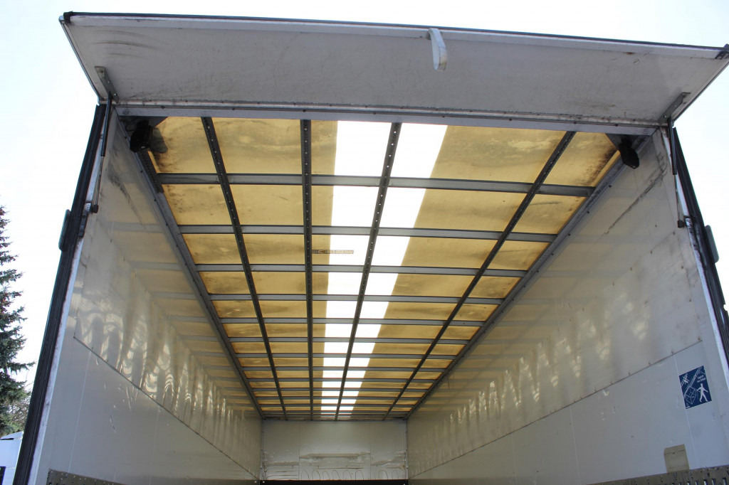 Mercedes-Benz Atego 1321 E6 Koffer Klima Kamera Schalter LBW - Tovornjak zabojnik: slika 2 Mercedes-Benz Atego 1321 E6 Koffer Klima Kamera Schalter LBW - Tovornjak zabojnik: slika 2