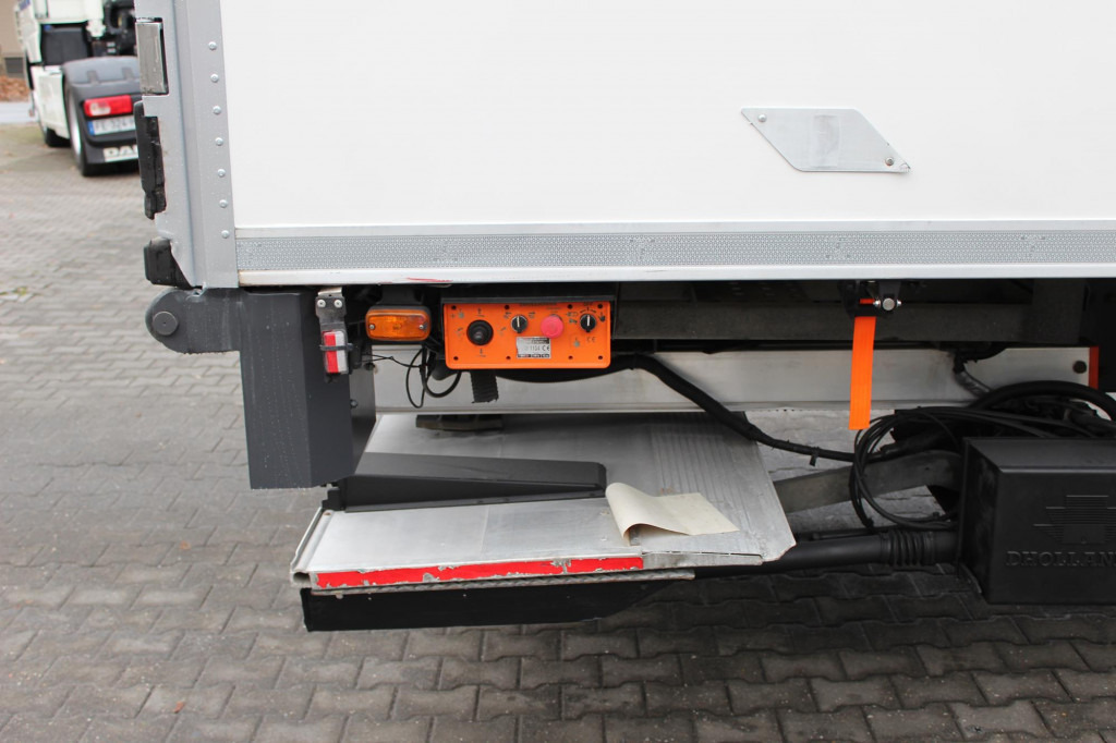 Renault D Wide E6 CS 1150Mt Bi-Temp. Tür+LBW TW Strom - Tovornjak hladilnik: slika 5 Renault D Wide E6 CS 1150Mt Bi-Temp. Tür+LBW TW Strom - Tovornjak hladilnik: slika 5