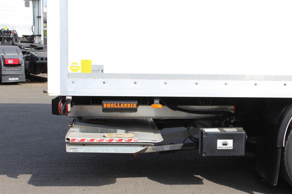 Daf LF 290 Koffer Klima LDW Rolltor LBW 298Tkm - Tovornjak: slika 4 Daf LF 290 Koffer Klima LDW Rolltor LBW 298Tkm - Tovornjak: slika 4