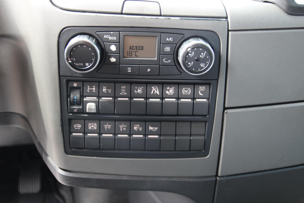 MAN TGX 18.520 E6 XXL D38 Retarder 2 Tank - Vlačilec: slika 5 MAN TGX 18.520 E6 XXL D38 Retarder 2 Tank - Vlačilec: slika 5