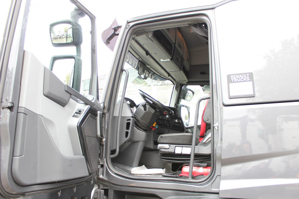 Renault T 480 E6 Alufelgen Retarder Vollspoiler Kühlbox - Vlačilec: slika 4 Renault T 480 E6 Alufelgen Retarder Vollspoiler Kühlbox - Vlačilec: slika 4