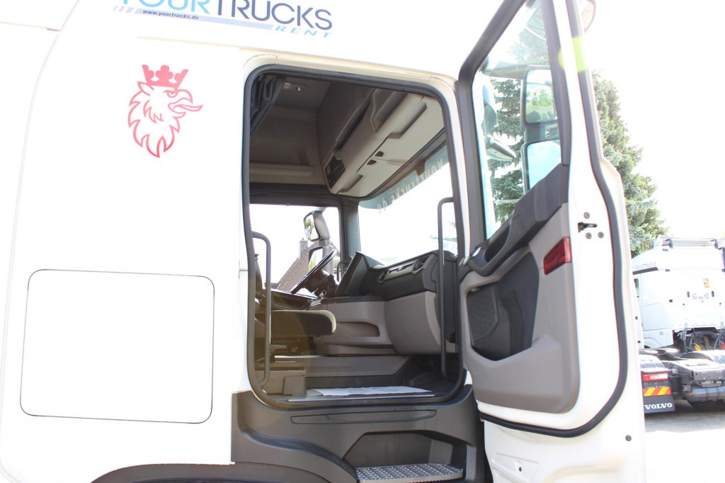 Scania R 500 Retarder LDWS Kühlbox 2 Tanks Navi - Vlačilec: slika 2 Scania R 500 Retarder LDWS Kühlbox 2 Tanks Navi - Vlačilec: slika 2