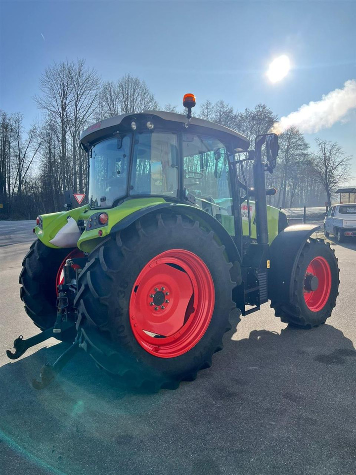 CLAAS Arion 420 Cis, Frontzapfwelle und Frontkraftheber - Traktor: slika 5 CLAAS Arion 420 Cis, Frontzapfwelle und Frontkraftheber - Traktor: slika 5