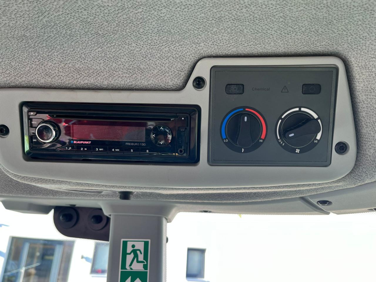 Traktor CLAAS Arion 420 Cis, Frontzapfwelle und Frontkraftheber: slika 27