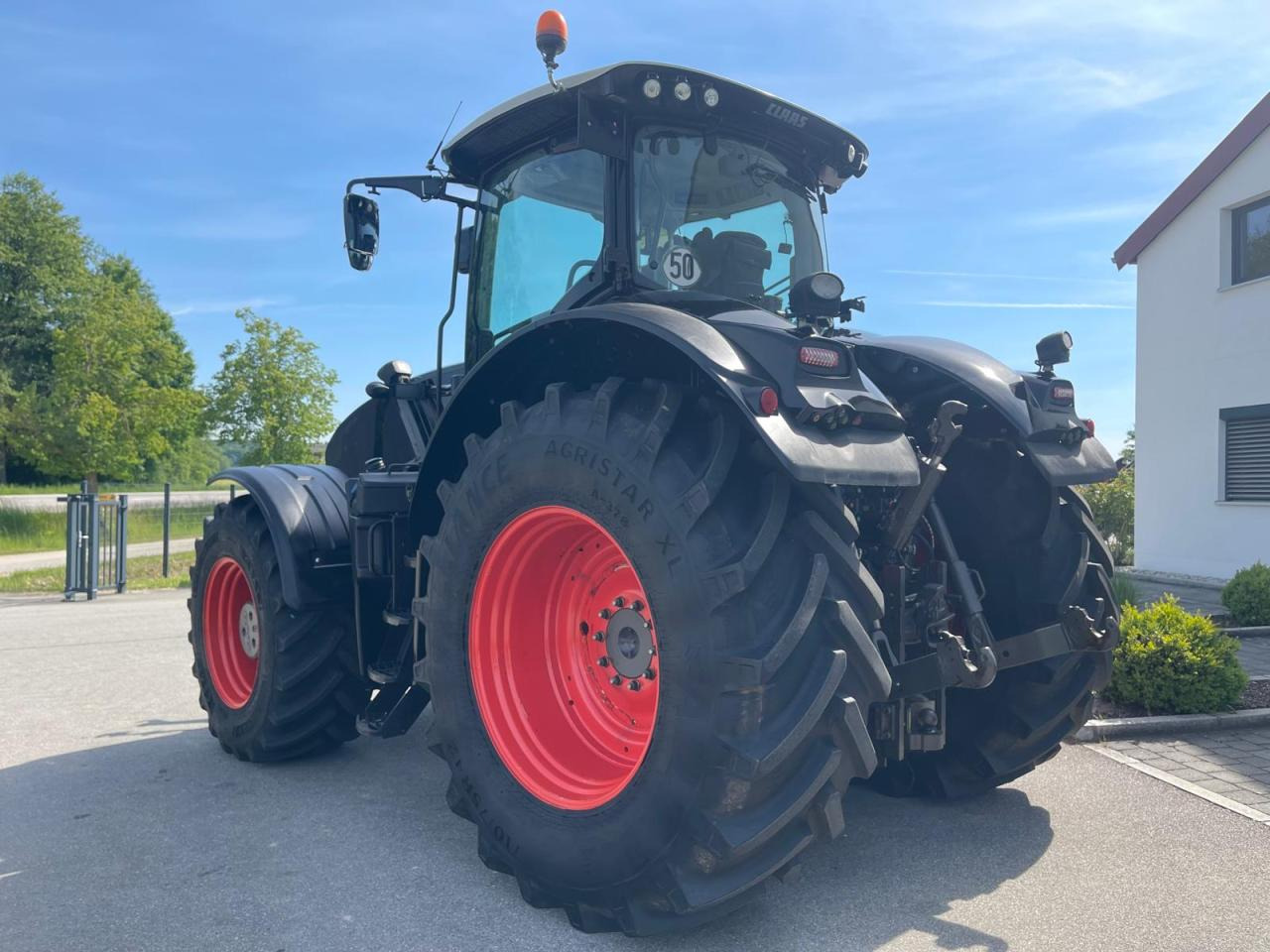 CLAAS Axion 920 Cmatic FZW 6441Bh Black - Traktor: slika 3 CLAAS Axion 920 Cmatic FZW 6441Bh Black - Traktor: slika 3