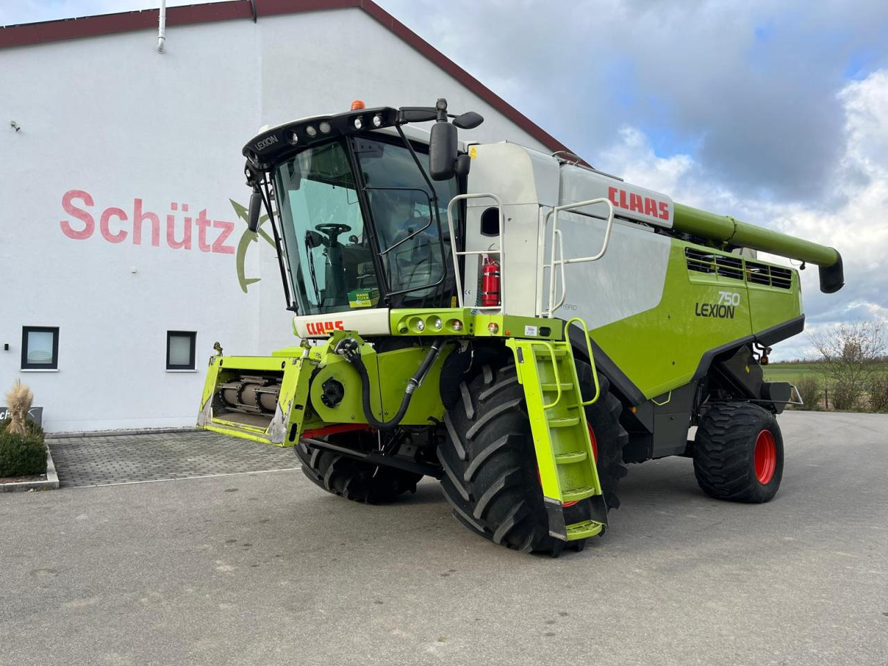 CLAAS Lexion 750 V-Kanal 3D, 30kmh, Mercedes Motor, Baujahr 2017 - Kombajn harvester: slika 1 CLAAS Lexion 750 V-Kanal 3D, 30kmh, Mercedes Motor, Baujahr 2017 - Kombajn harvester: slika 1