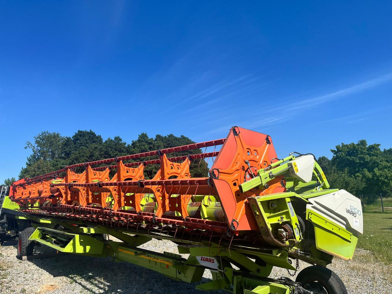 CLAAS Vario 1200, Claas Ersatzteilspender, ohne SWW - Priključek za kombajn za krmo: slika 1 CLAAS Vario 1200, Claas Ersatzteilspender, ohne SWW - Priključek za kombajn za krmo: slika 1
