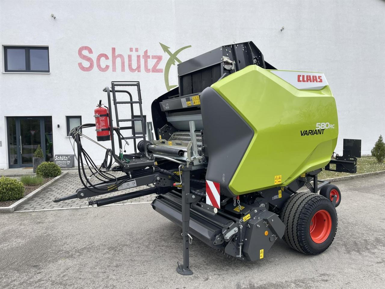 CLAAS neuwertige Rundballenpresse Variant 580 RC Pro, ca. 1003 Ballen, Bj. 2023 - Balirka za okrogle bale: slika 1 CLAAS neuwertige Rundballenpresse Variant 580 RC Pro, ca. 1003 Ballen, Bj. 2023 - Balirka za okrogle bale: slika 1