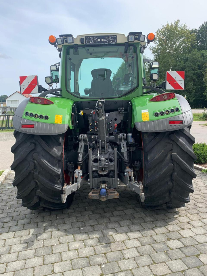 Fendt 724 Vario Power Plus mit GPS - Traktor: slika 5 Fendt 724 Vario Power Plus mit GPS - Traktor: slika 5