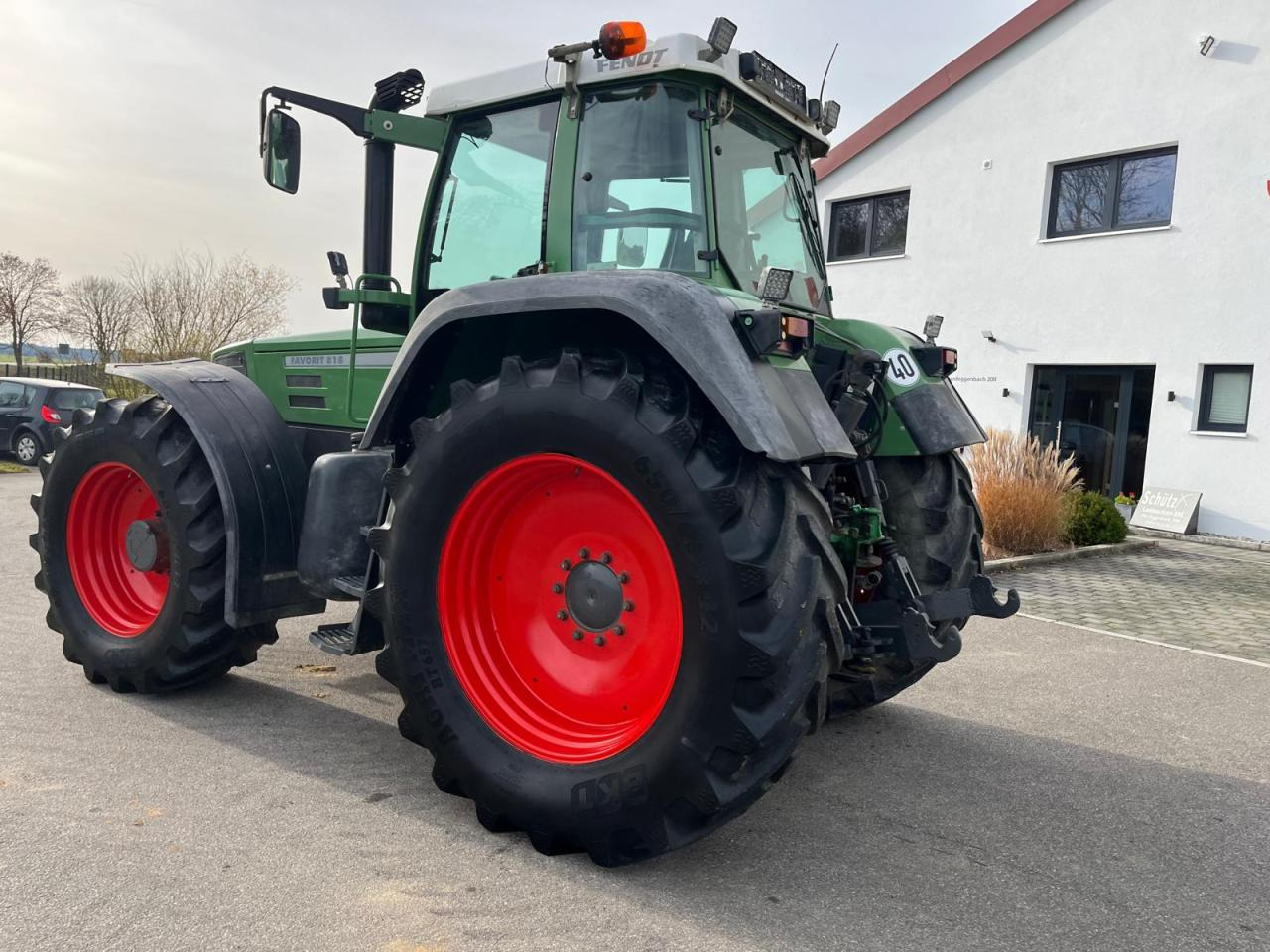 Fendt Favorit 818 Turboshift - Traktor: slika 3 Fendt Favorit 818 Turboshift - Traktor: slika 3