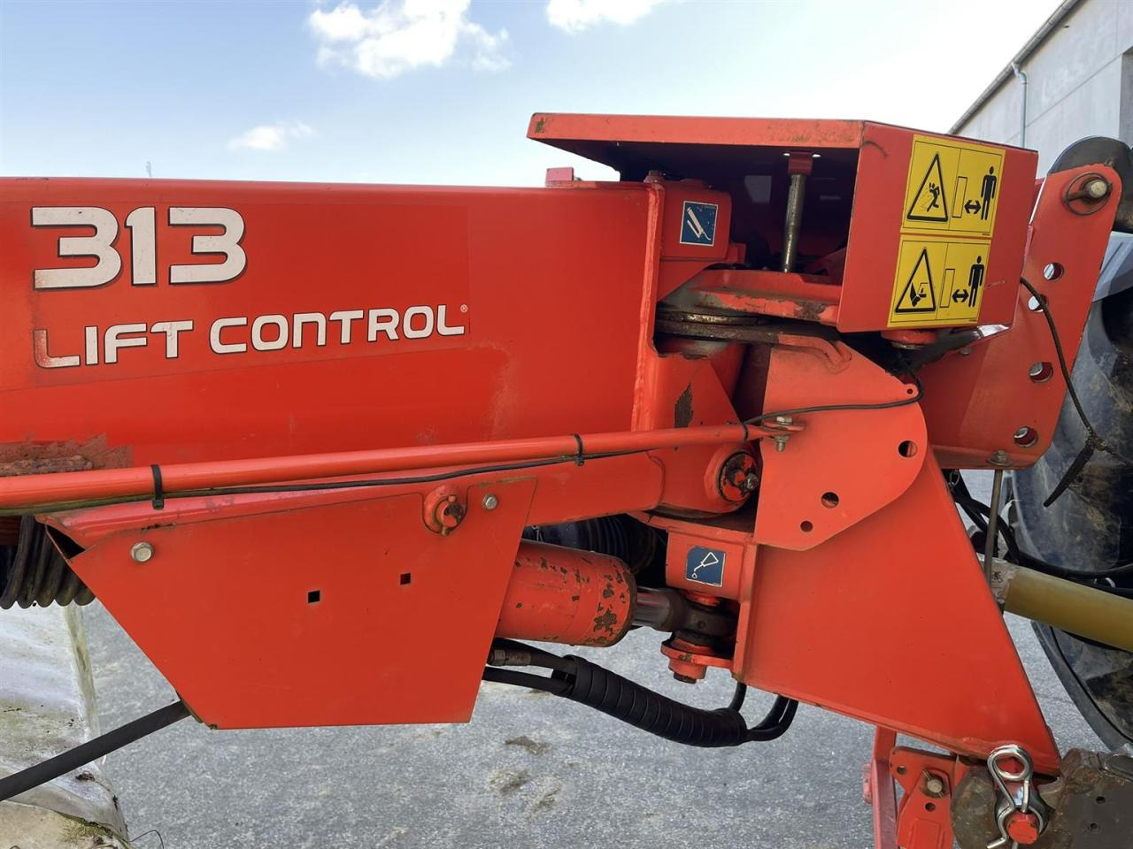 Kosilnica Kuhn Kuhn FC 313, Lift Control Aufbereiter: slika 9