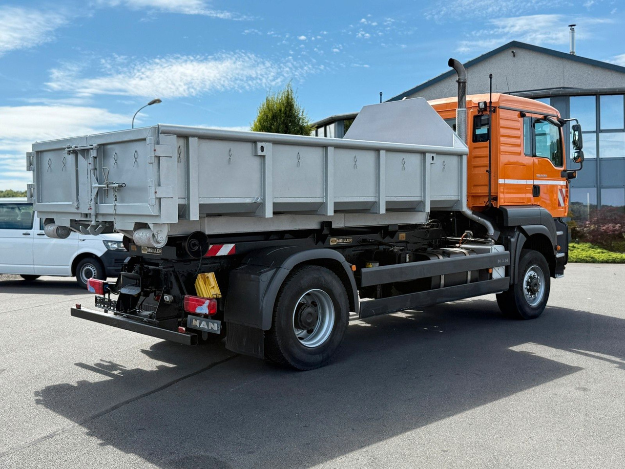 MAN TGA 18.350 4x4 Meiler Abroller RK 14.45 Winterd. - Kotalni prekucni tovornjak: slika 3 MAN TGA 18.350 4x4 Meiler Abroller RK 14.45 Winterd. - Kotalni prekucni tovornjak: slika 3