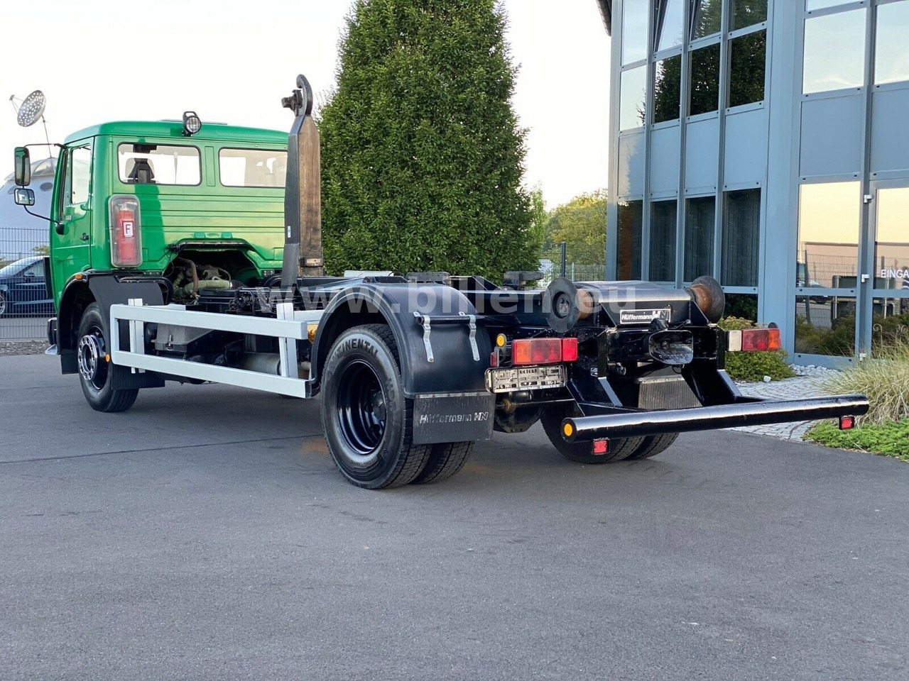 Mercedes-Benz 1417 Abroller Tüv / H- Kennzeichen / Mercedes-Benz 1417 Abroller Tüv / H- Kennzeichen / - Kotalni prekucni tovornjak: slika 2 Mercedes-Benz 1417 Abroller Tüv / H- Kennzeichen / Mercedes-Benz 1417 Abroller Tüv / H- Kennzeichen / - Kotalni prekucni tovornjak: slika 2