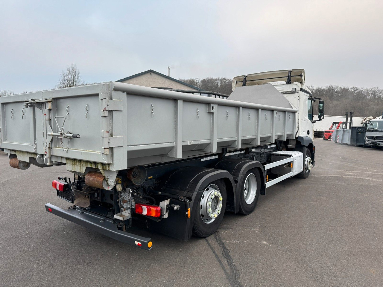 Mercedes-Benz Actros 2543 6x2 Meiler RK 20.65 Kranhydraulik Mercedes-Benz Actros 2543 6x2 Meiller RK 20.65 Kranhydraulik - Kotalni prekucni tovornjak: slika 4 Mercedes-Benz Actros 2543 6x2 Meiler RK 20.65 Kranhydraulik Mercedes-Benz Actros 2543 6x2 Meiller RK 20.65 Kranhydraulik - Kotalni prekucni tovornjak: slika 4