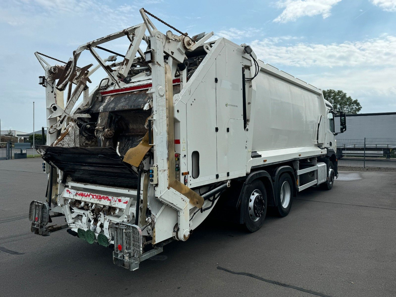 Mercedes-Benz Antos 2533 6x2 Gesink GPM III V 23H25 Kombisch. Mercedes-Benz Antos 2533 6x2 Gesink GPM III V 23H25 Kombisch. - Smetarski tovornjak: slika 3 Mercedes-Benz Antos 2533 6x2 Gesink GPM III V 23H25 Kombisch. Mercedes-Benz Antos 2533 6x2 Gesink GPM III V 23H25 Kombisch. - Smetarski tovornjak: slika 3