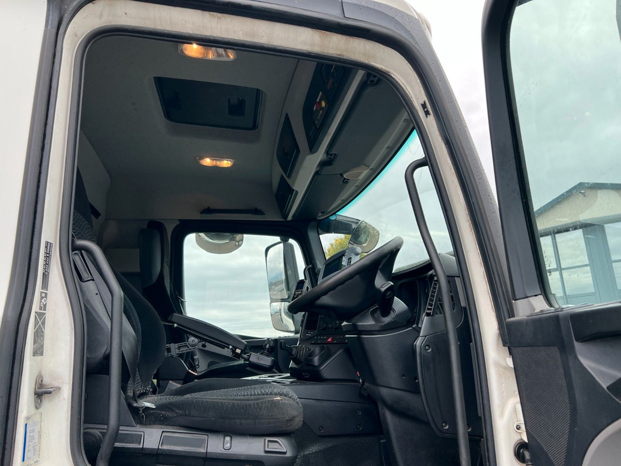 Smetarski tovornjak Mercedes-Benz Antos 2533 6x2 Seitenlader Faun Sidepress Mercedes-Benz Antos 2533 6x2 Seitenlader Faun Sidepress: slika 10