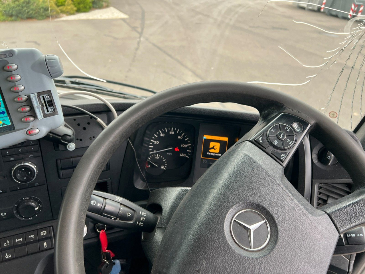 Smetarski tovornjak Mercedes-Benz Antos 2533 6x2 Seitenlader Faun Sidepress Mercedes-Benz Antos 2533 6x2 Seitenlader Faun Sidepress: slika 12