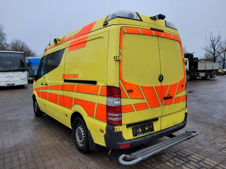 MERCEDES – BENZ SPRINTER 2.2D AMBULANCE (PROFILE) KLIMA 11.2014 EURO 5 - Reševalno vozilo: slika 3 MERCEDES – BENZ SPRINTER 2.2D AMBULANCE (PROFILE) KLIMA 11.2014 EURO 5 - Reševalno vozilo: slika 3