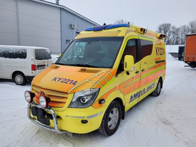 MERCEDES – BENZ SPRINTER 3.0D AMBULANCE (TAMLANS) KLIMA, 11.2016, EURO 6 - Reševalno vozilo: slika 2 MERCEDES – BENZ SPRINTER 3.0D AMBULANCE (TAMLANS) KLIMA, 11.2016, EURO 6 - Reševalno vozilo: slika 2