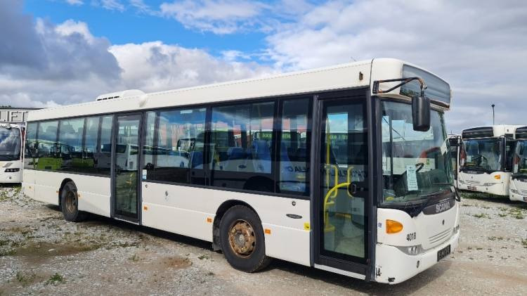 SCANIA OMNILINK K230UB 4X2 LB, 12.2009, EURO 5, RAMP, 39 seats, 12m; 3 UNITS - Primestni avtobus: slika 3 SCANIA OMNILINK K230UB 4X2 LB, 12.2009, EURO 5, RAMP, 39 seats, 12m; 3 UNITS - Primestni avtobus: slika 3
