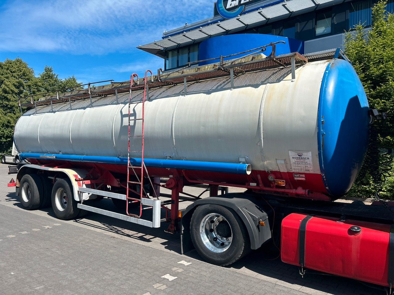 TSA Chemie - Polprikolica cisterna: slika 1 TSA Chemie - Polprikolica cisterna: slika 1