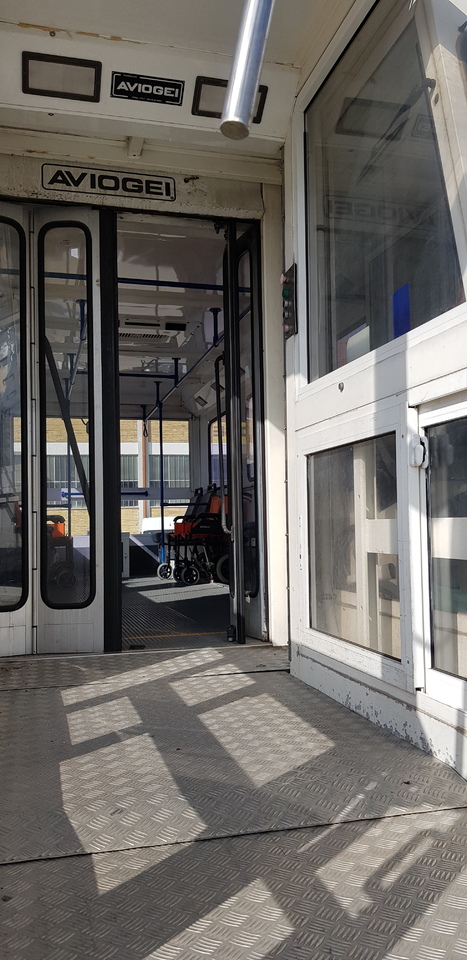 AVIOGEI Ambulift E747 (Half Cab) - Ambulift: slika 4 AVIOGEI Ambulift E747 (Half Cab) - Ambulift: slika 4