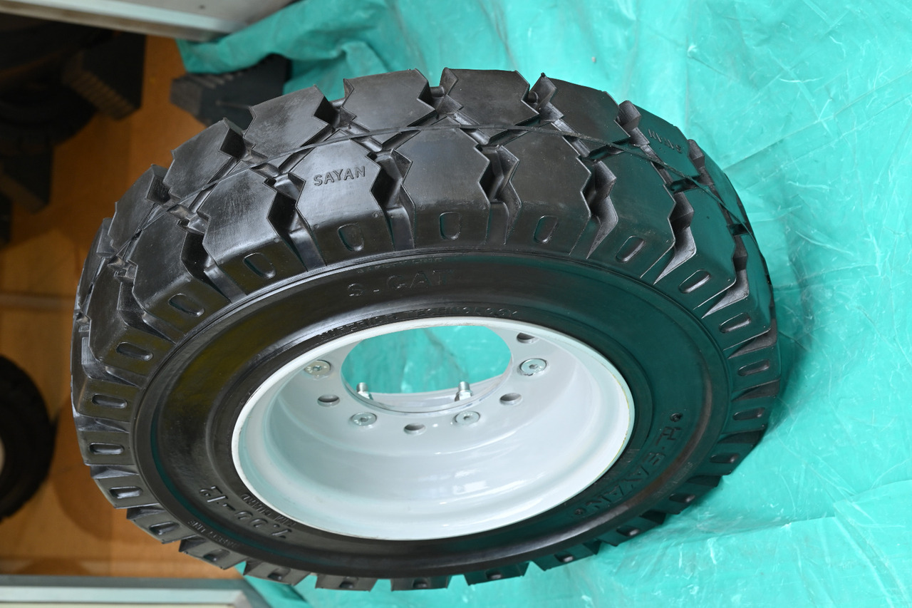 EuroSolid 6.00-9 - Gume in platišča za Traktor za prevoz prtljage: slika 5 EuroSolid 6.00-9 - Gume in platišča za Traktor za prevoz prtljage: slika 5