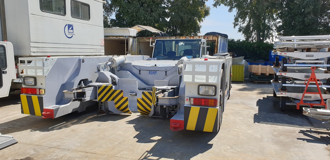 Goldhofer PTS R1 - Vozilo za vleko letal: slika 2 Goldhofer PTS R1 - Vozilo za vleko letal: slika 2