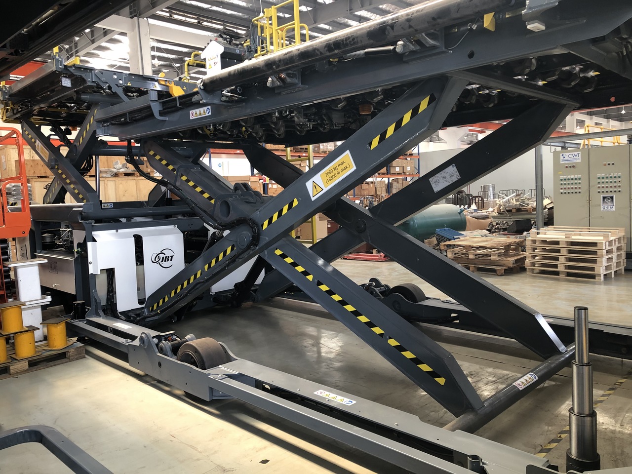 JBT Ranger Cargo Loader Standard - Nakladalnik zabojnikov/ Palet: slika 2 JBT Ranger Cargo Loader Standard - Nakladalnik zabojnikov/ Palet: slika 2