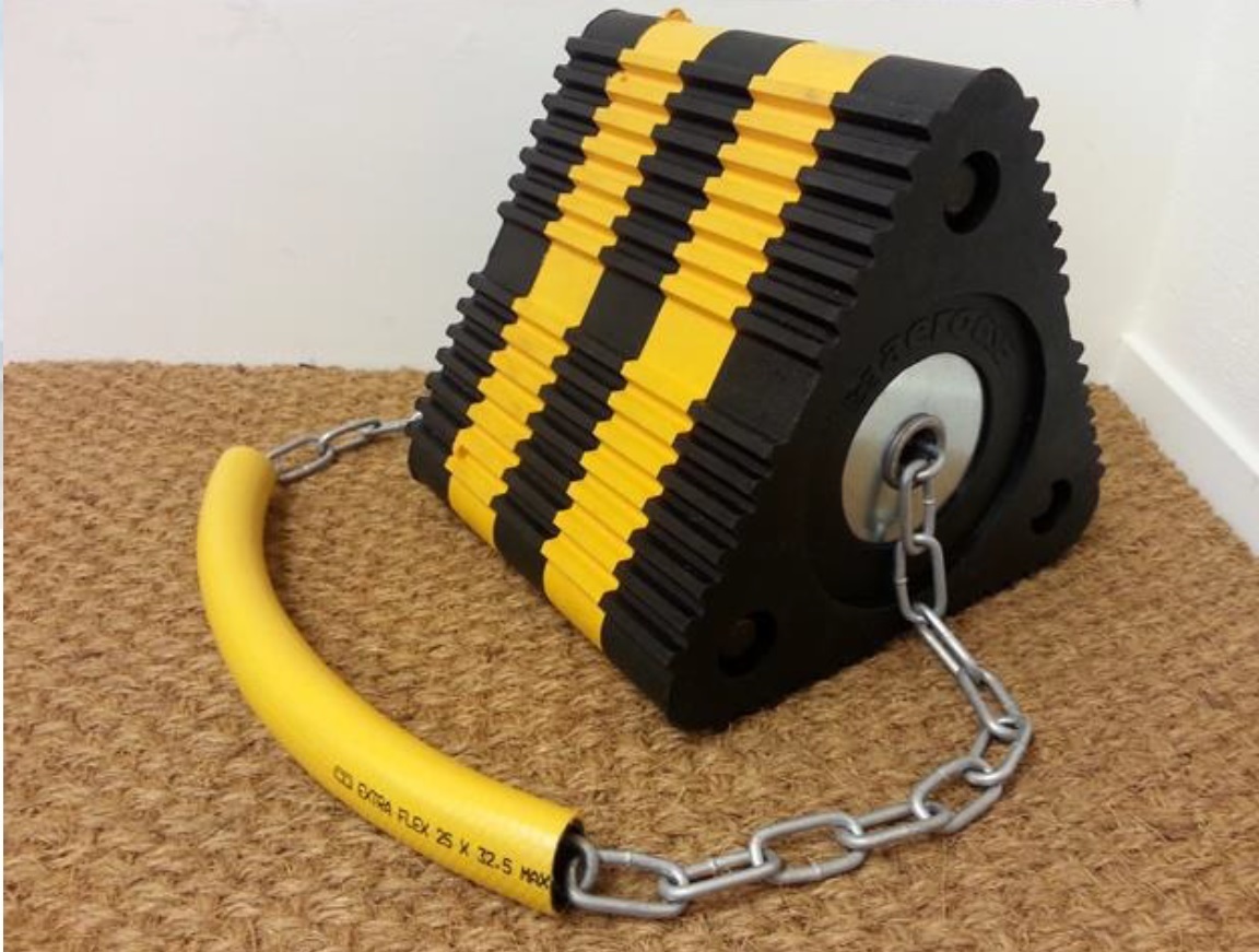 REDIVELD Aircraft Shocks 12/5 - Letališka oprema: slika 1 REDIVELD Aircraft Shocks 12/5 - Letališka oprema: slika 1