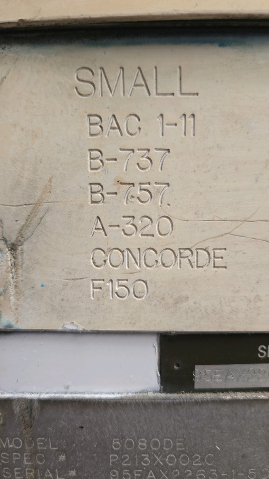 Trielectron Air conditioning ACU-5080DE - Letališka oprema: slika 4 Trielectron Air conditioning ACU-5080DE - Letališka oprema: slika 4