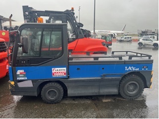 Linde P250 - Letališka oprema: slika 1 Linde P250 - Letališka oprema: slika 1