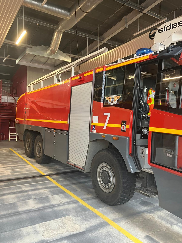 SIDES VIM90 P25 - Gasilsko vozilo: slika 4 SIDES VIM90 P25 - Gasilsko vozilo: slika 4