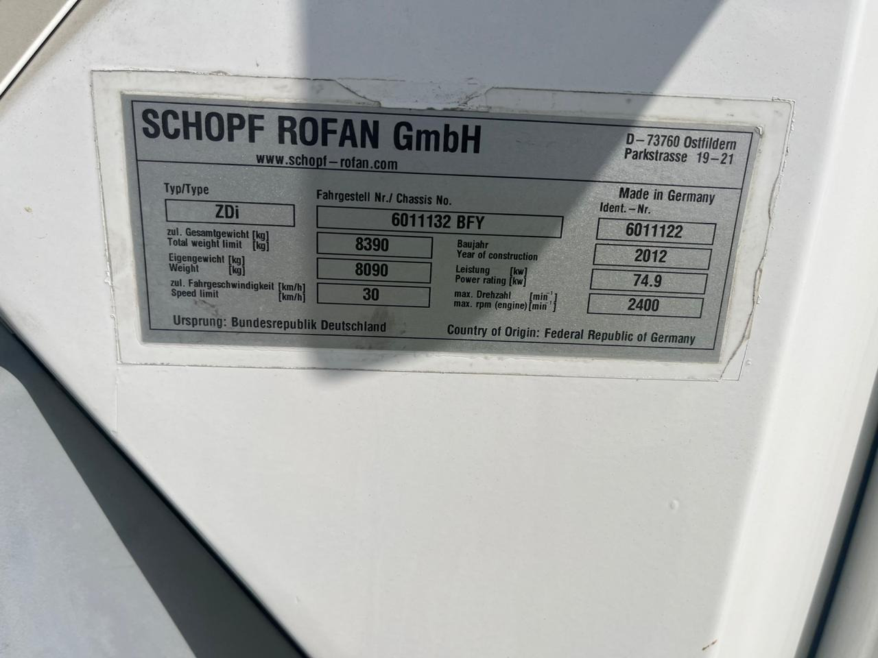 Schopf Rofan ZDi Diesel Tractor 8Tons - Vozilo za vleko letal: slika 4 Schopf Rofan ZDi Diesel Tractor 8Tons - Vozilo za vleko letal: slika 4