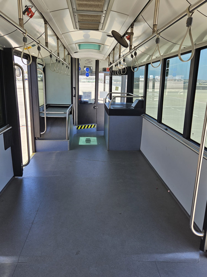 Letališki avtobus Solaris Urbino 15: slika 6