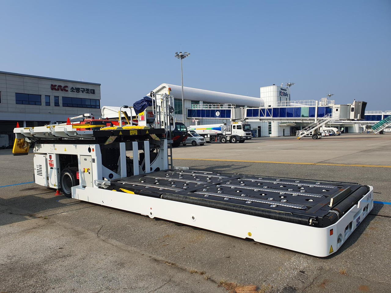 TLD Loader TXL838 - Nakladalnik zabojnikov/ Palet: slika 4 TLD Loader TXL838 - Nakladalnik zabojnikov/ Palet: slika 4