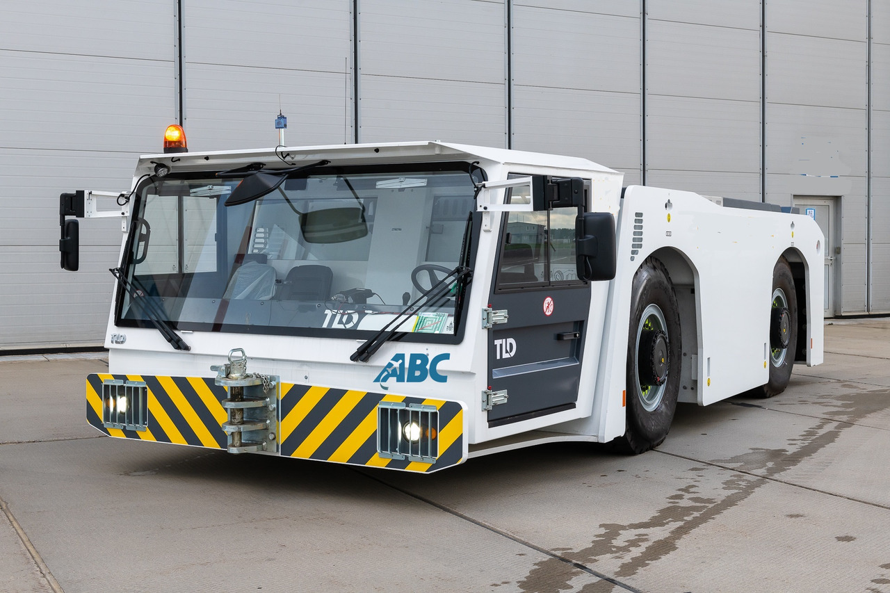TLD Pushback TMX450 - Vozilo za vleko letal: slika 2 TLD Pushback TMX450 - Vozilo za vleko letal: slika 2