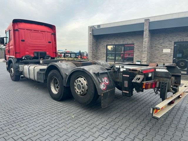 Scania R124-420 .420 6x2 - Tovornjak-šasija: slika 4 Scania R124-420 .420 6x2 - Tovornjak-šasija: slika 4