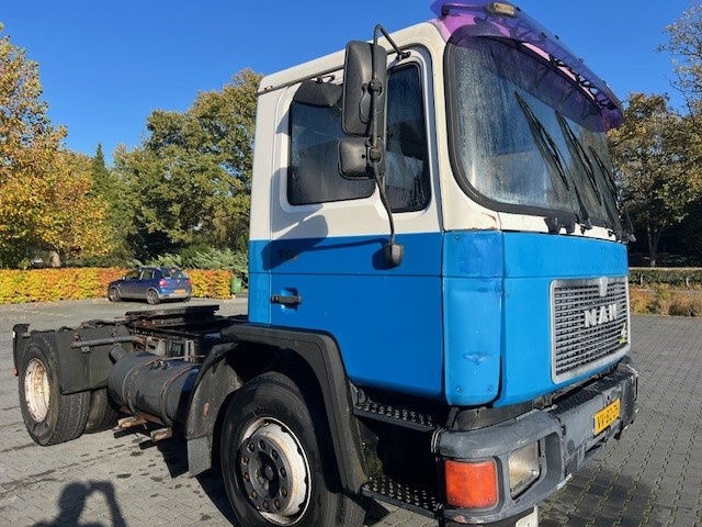 MAN 12.232 18.232 - Vlačilec: slika 2 MAN 12.232 18.232 - Vlačilec: slika 2